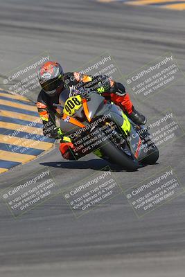 media/Oct-08-2023-CVMA (Sun) [[dbfe88ae3c]]/Race 3 Amateur Supersport Middleweight/